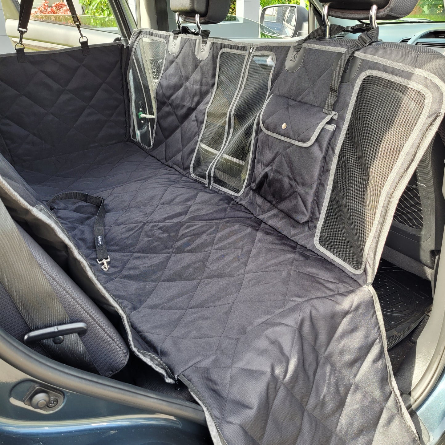Perfect Dog Car Seat Cover with Mesh Windows and Thick Padding - Australia